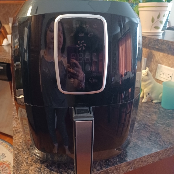Emerald Kitchen Emerald Electric Air Fryer With Led Touch Display